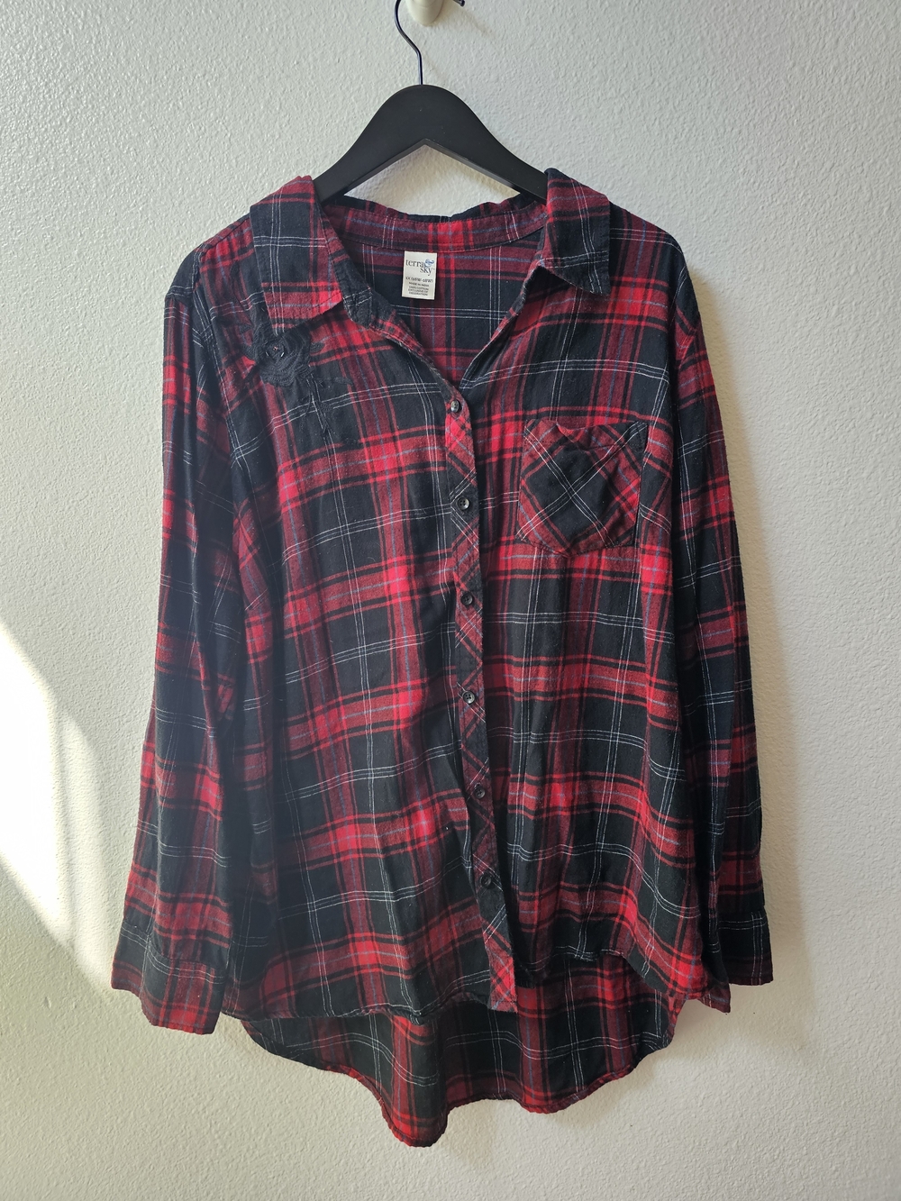 Terra & Sky Red and Black Plaid Button-Down Shirt With Flower Design
